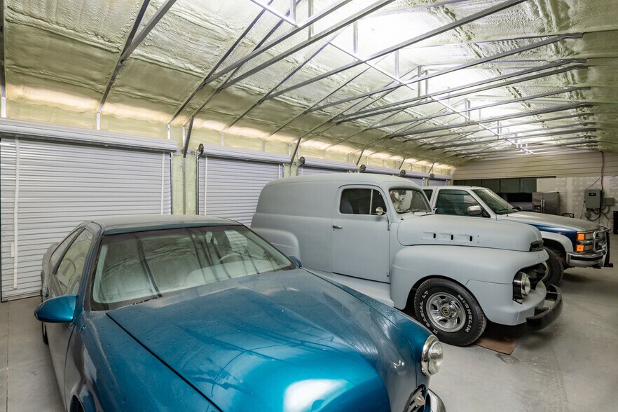 More Photos Of 8089 Wagon Wheel Dr, Lake Havasu City Warehouse For Sale