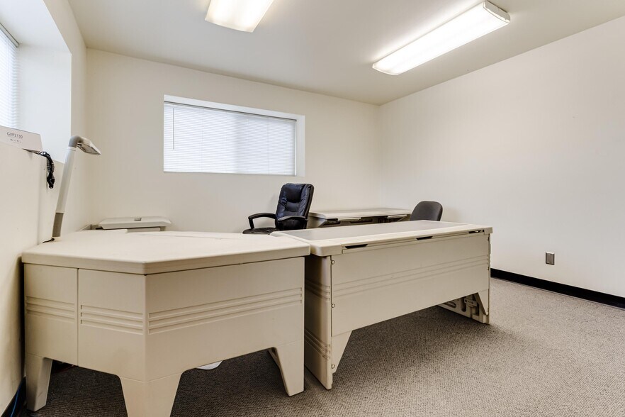 More Photos Of 810 S 2nd St, Harrisburg Warehouse For Sale