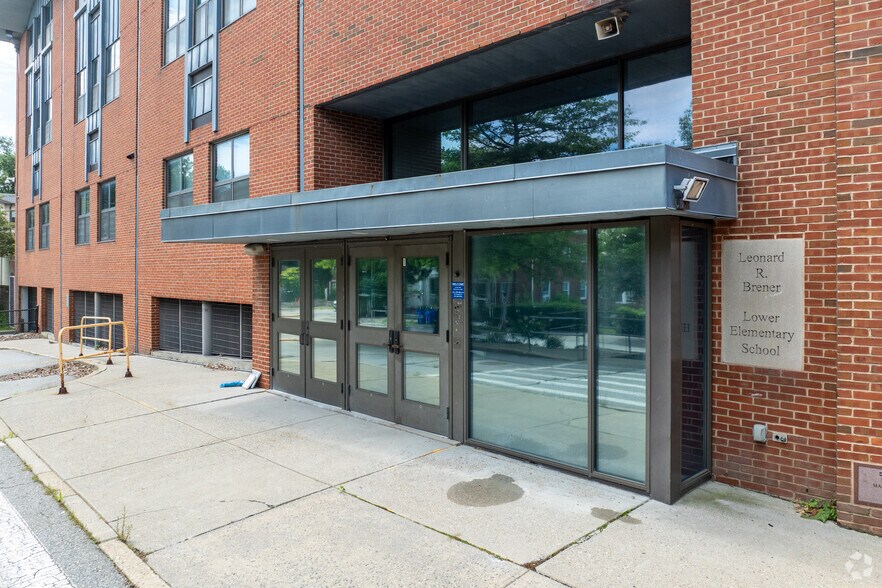 More Photos Of 2 Clark Rd, Brookline Specialty For Lease