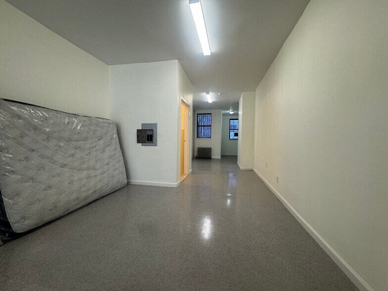More Photos Of 951 Manhattan Ave, Brooklyn Storefront Retail Residential For Lease