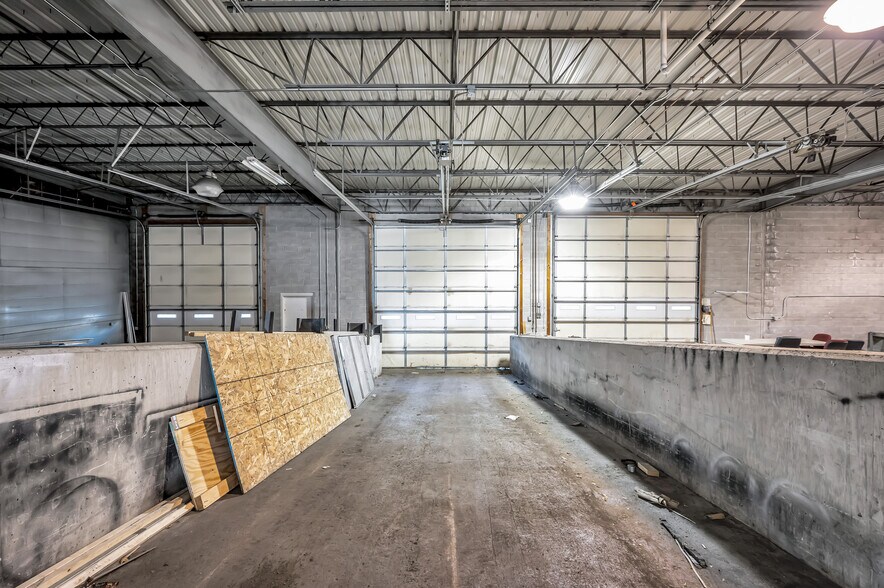 More Photos Of 373 High St, Wilkes Barre Manufacturing For Lease