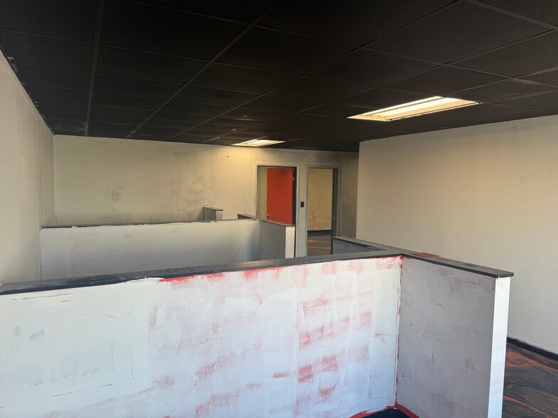 More Photos Of 1723 W Kennedy Blvd, Tampa Storefront Retail Office For Lease
