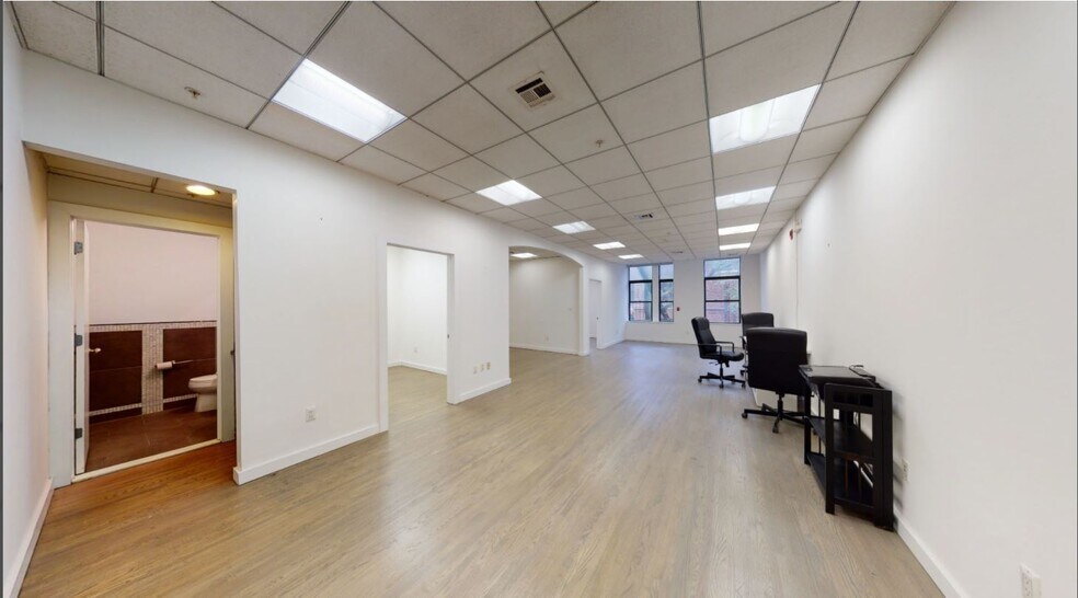More Photos Of 22 Hudson Pl, Hoboken Loft Creative Space For Lease