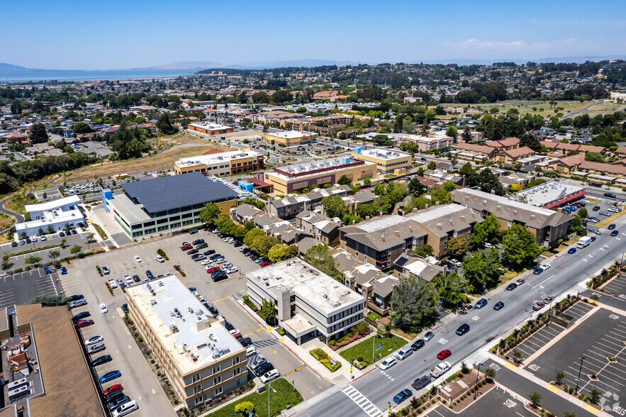 More Photos Of 2101 Vale Rd, San Pablo Medical For Lease