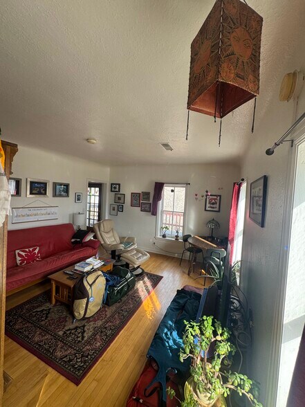 More Photos Of 510 10th St, Golden Apartments For Sale