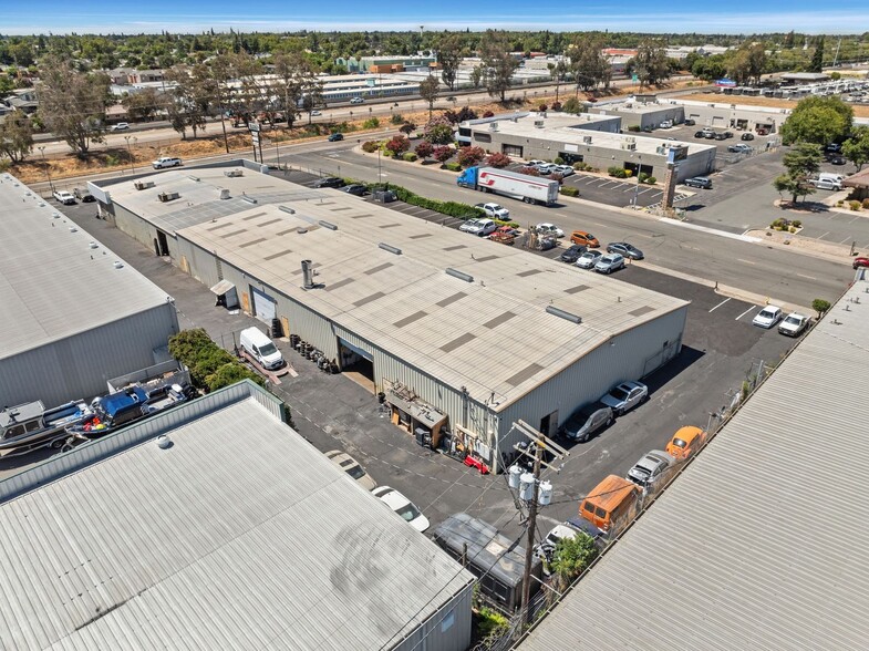 More Photos Of 820 Beckman Rd, Lodi Auto Repair For Lease