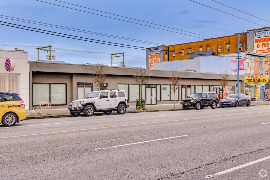 More Photos Of 717-727 E Hastings St, Vancouver Storefront For Lease