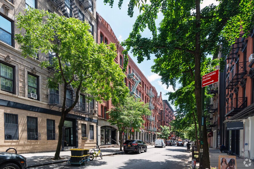 More Photos Of 262-272 Mott St, New York Apartments For Lease