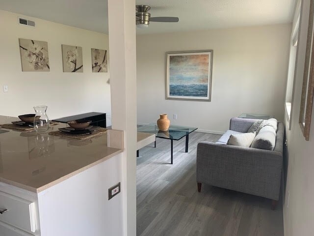 More Photos Of 2065 Libertyville Rd, Fairfield Apartments For Sale
