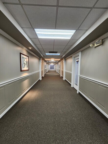 More Photos Of 240 N James St, Newport Office For Lease