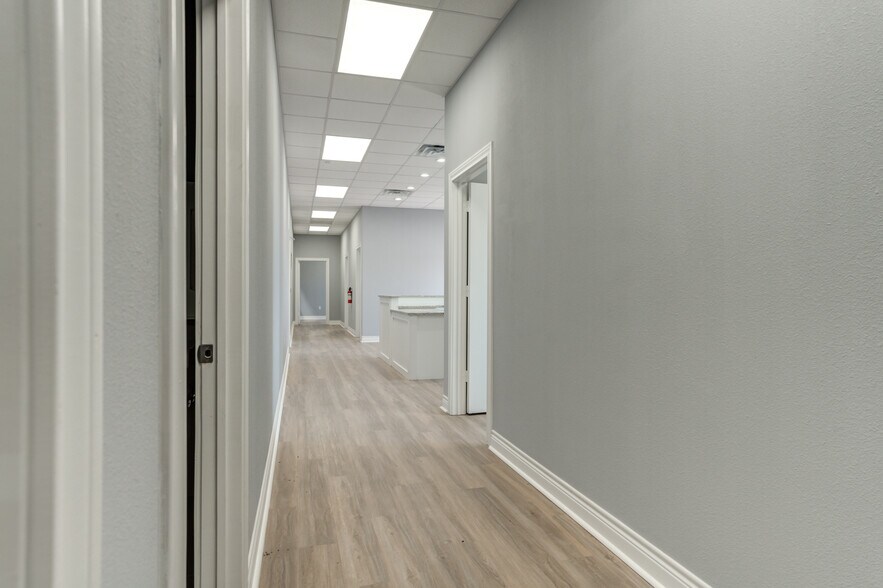 More Photos Of 9007 CR 6820, Lubbock Warehouse For Lease
