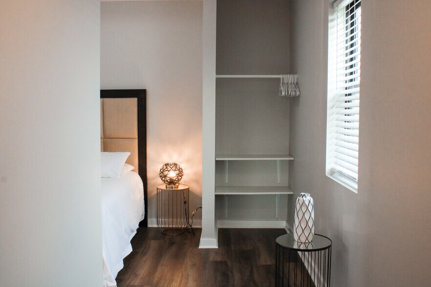 More Photos Of 1807 Logan Ave, Knoxville Multifamily For Sale