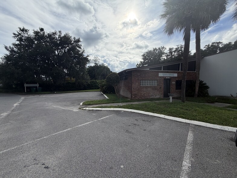 Primary Photo Of 19204 NW US Highway 441, High Springs Office For Lease
