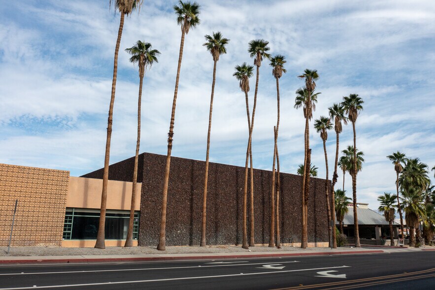 More Photos Of 490 S Palm Canyon Dr, Palm Springs Freestanding For Sale