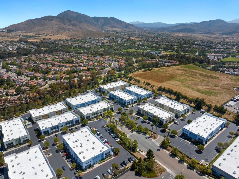 More Photos Of 2560-2566 Catamaran Way, Chula Vista Office For Lease
