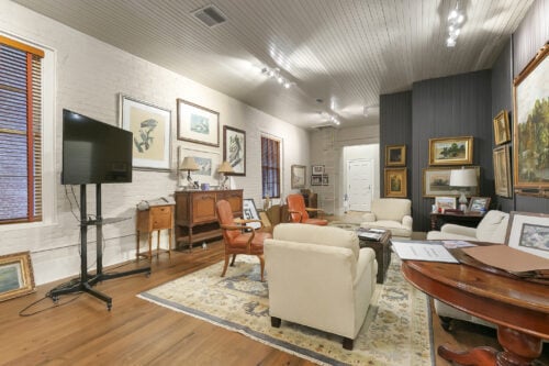 More Photos Of 528 Gravier St, New Orleans Office For Lease