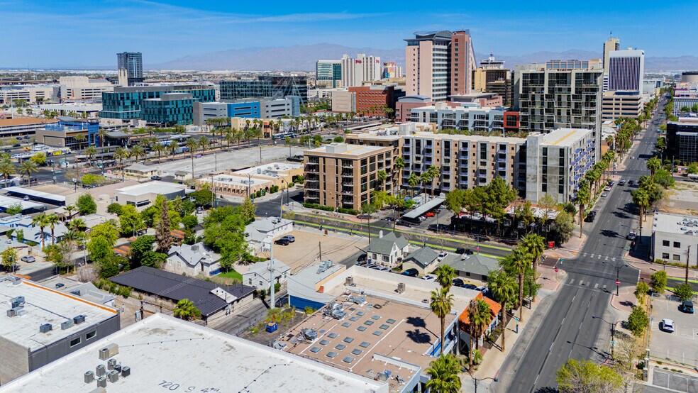 More Photos Of 714 S 4th St, Las Vegas Medical For Sale