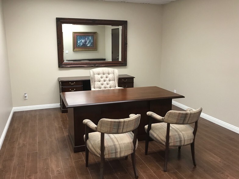 More Photos Of 100 S Citrus Ave, Covina Office For Sale