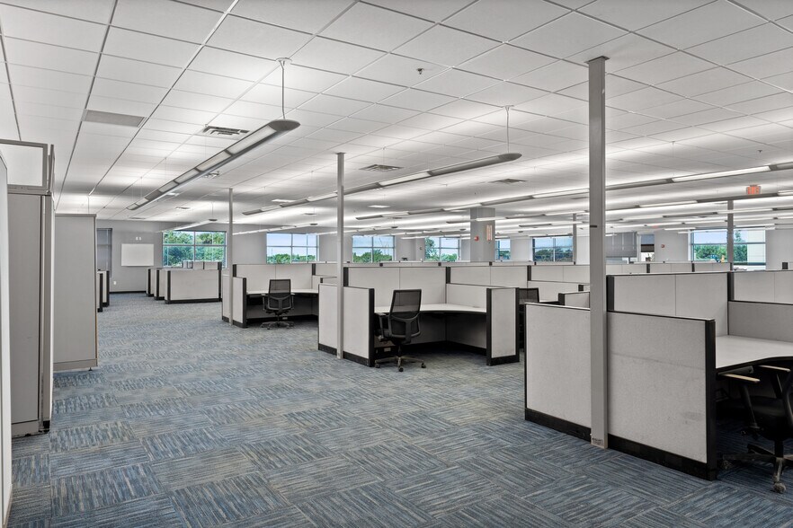More Photos Of 1600 Eberhardt Rd, Temple Office For Lease