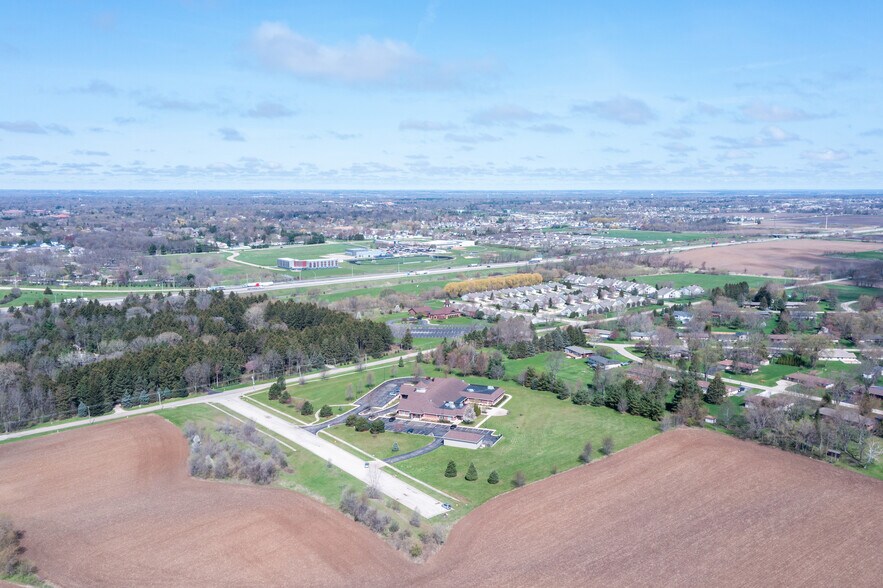 More Photos Of 7900 Brixham Rd, Rockford Land For Sale