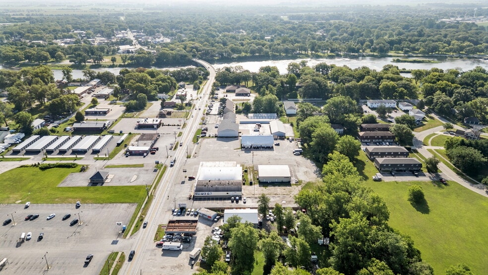 More Photos Of 605 W Baltimore St, Wilmington Storefront For Sale