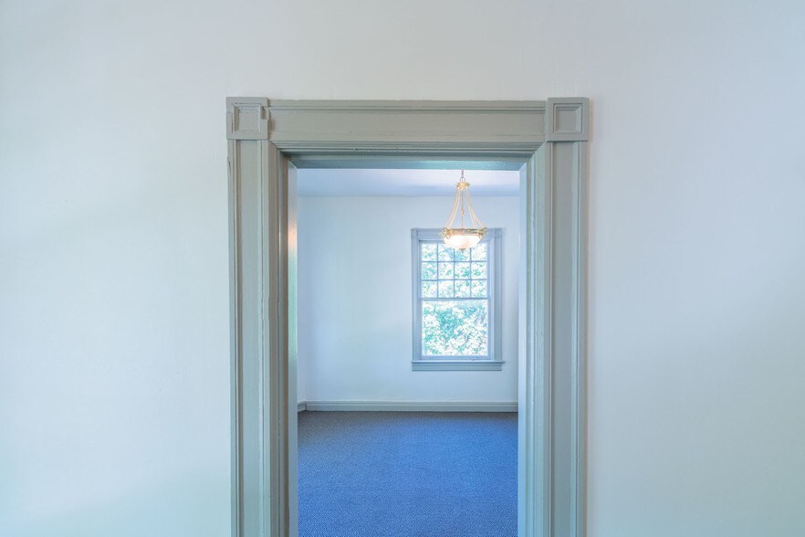 More Photos Of 1923 N Classen Blvd, Oklahoma City Office For Lease