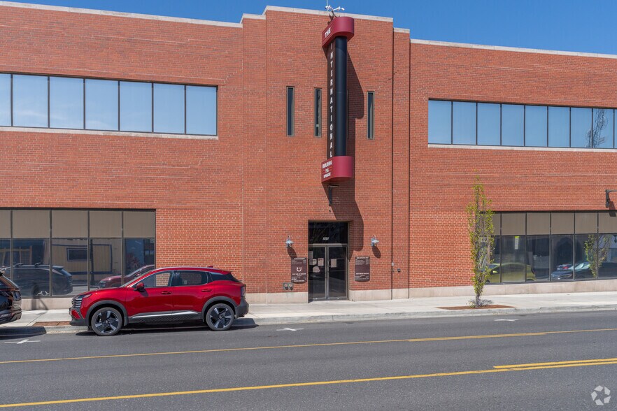 More Photos Of 715 E Sprague Ave, Spokane Warehouse For Lease