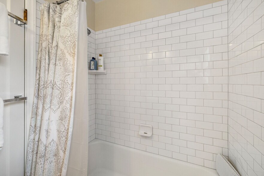 More Photos Of 263 Cheney St, Reno Multifamily For Sale