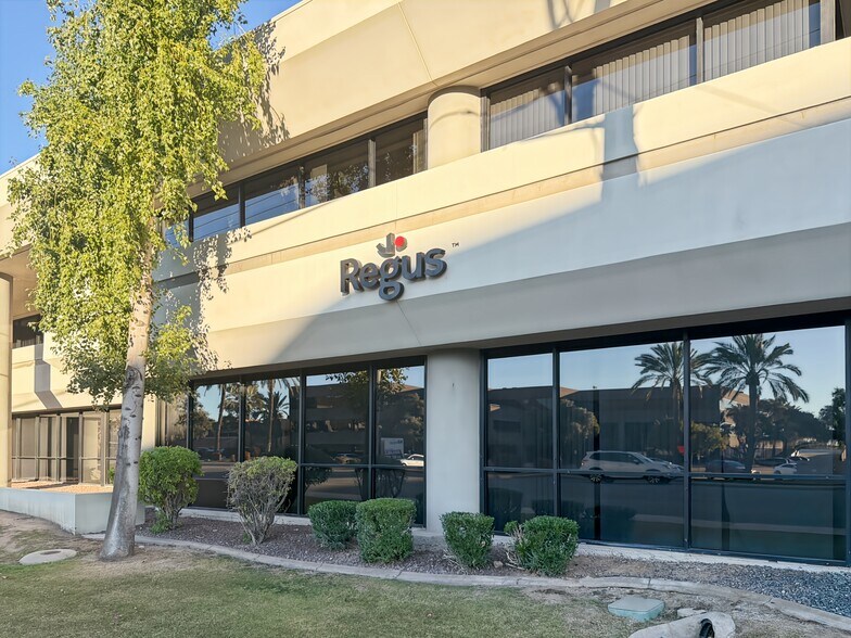 More Photos Of 7301 N 16th St, Phoenix Coworking Space
