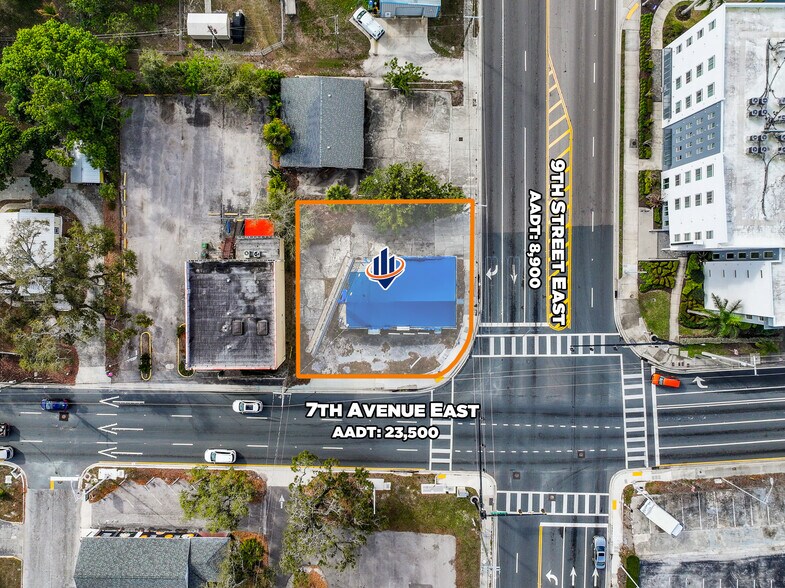 More Photos Of 904 7th Ave E, Bradenton General Retail For Sale
