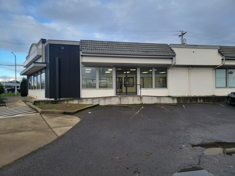 More Photos Of 5002-5008 Commercial St SE, Salem Freestanding For Lease