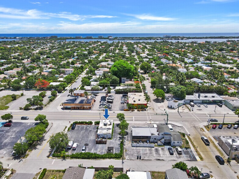 More Photos Of 2211 N Dixie Hwy, Lake Worth Freestanding For Lease