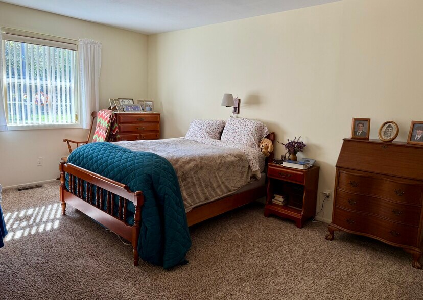 More Photos Of 4321 Acme Rd, Ilion Apartments For Sale