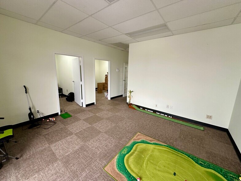 More Photos Of 1775 Wilwat Dr, Norcross Distribution For Lease