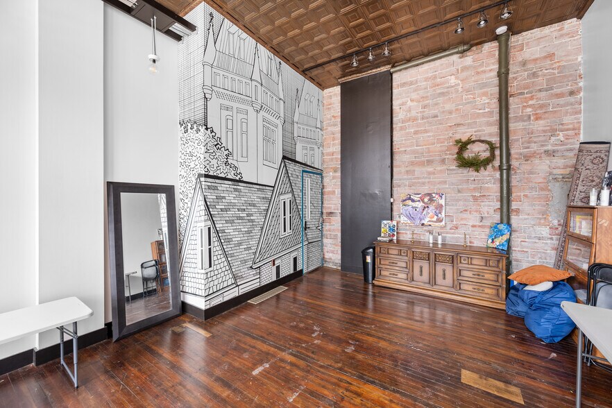 More Photos Of 212-220 Grant St, Buffalo Apartments For Lease