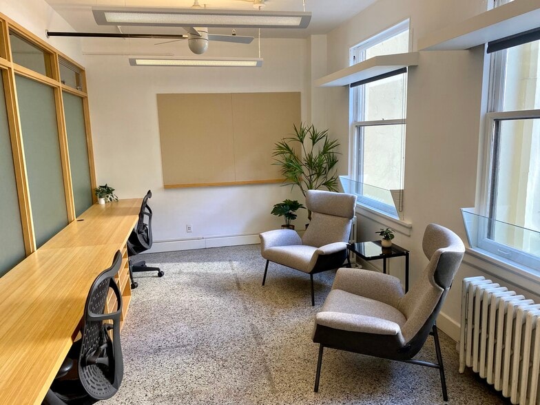 More Photos Of 1402 3rd Ave, Seattle Office For Lease