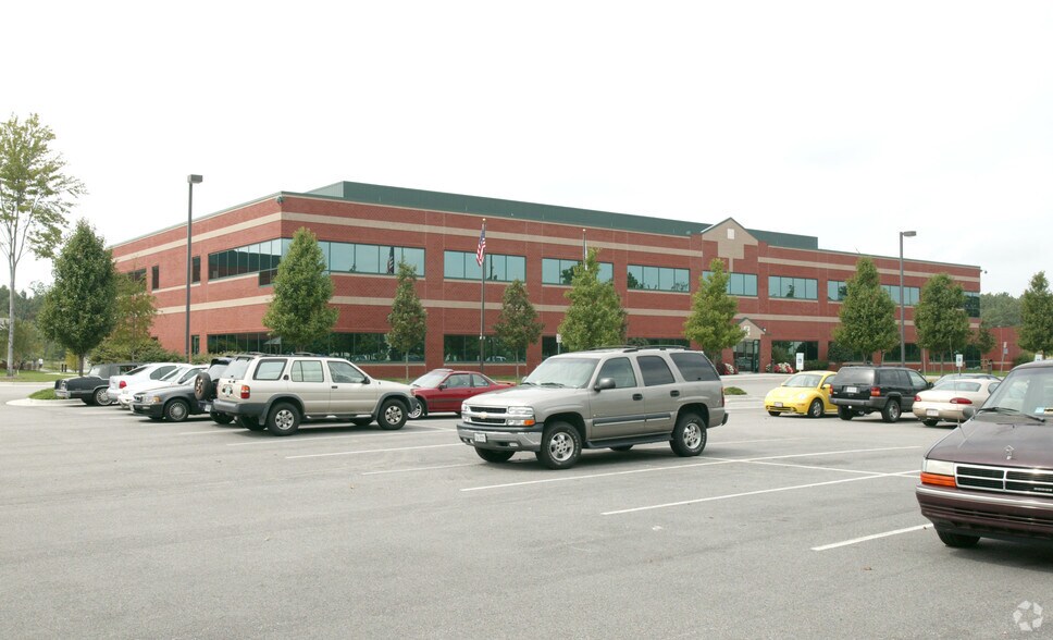 More Photos Of 1309 Executive Blvd, Chesapeake Medical For Lease