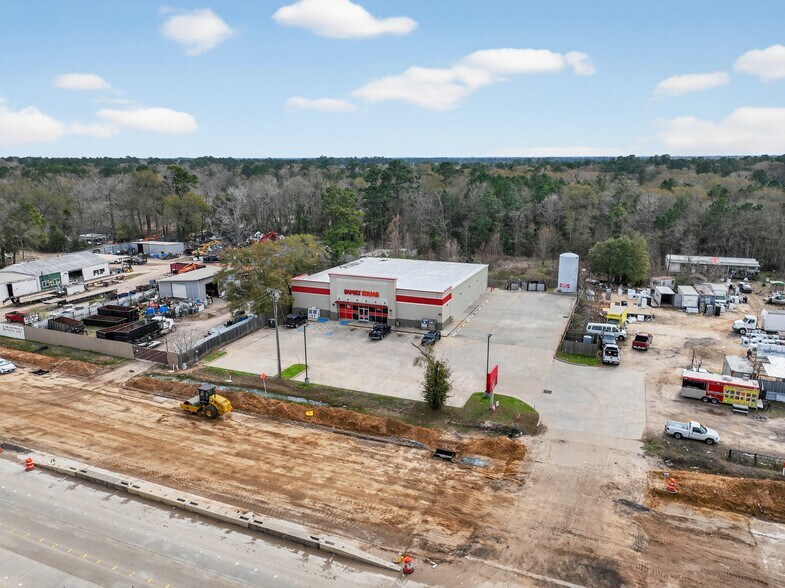 More Photos Of 20084 TX-Hwy 105, Cleveland Freestanding For Sale