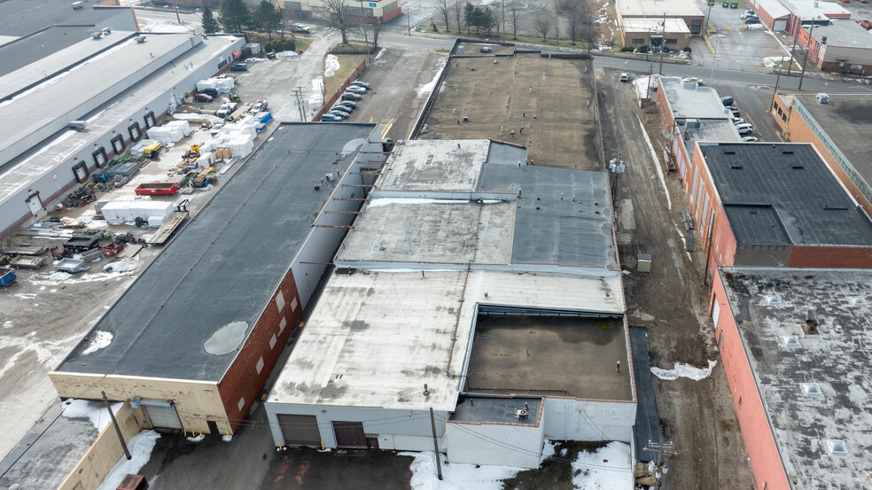 More Photos Of 5209 Grant Ave, Cleveland Warehouse For Lease