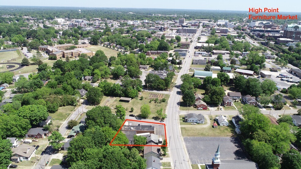 More Photos Of 1100-1102 English Rd, High Point Manufacturing For Sale