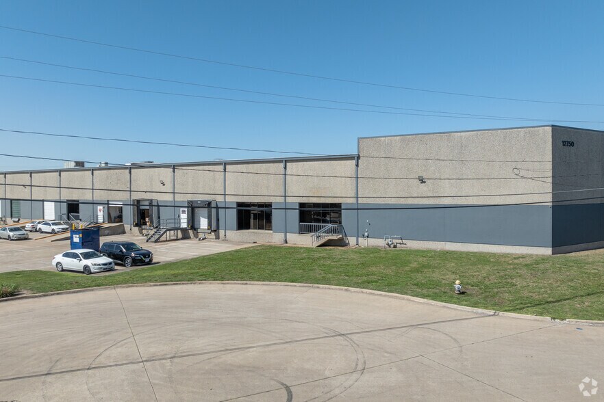 Primary Photo Of 12750 Perimeter Dr, Dallas Distribution For Lease