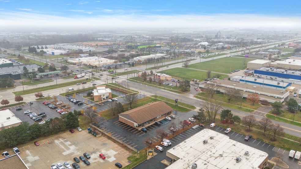 More Photos Of 5625-5655 Eighteen Mile Rd, Sterling Heights Unknown For Lease