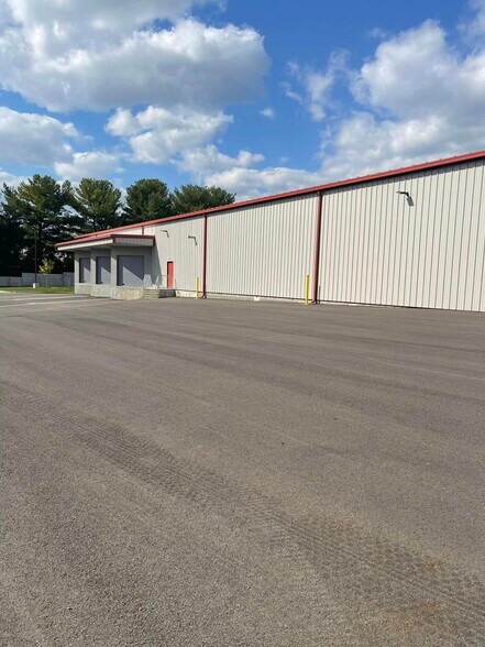 More Photos Of 331 Aviation Way, Frederick Light Manufacturing For Lease