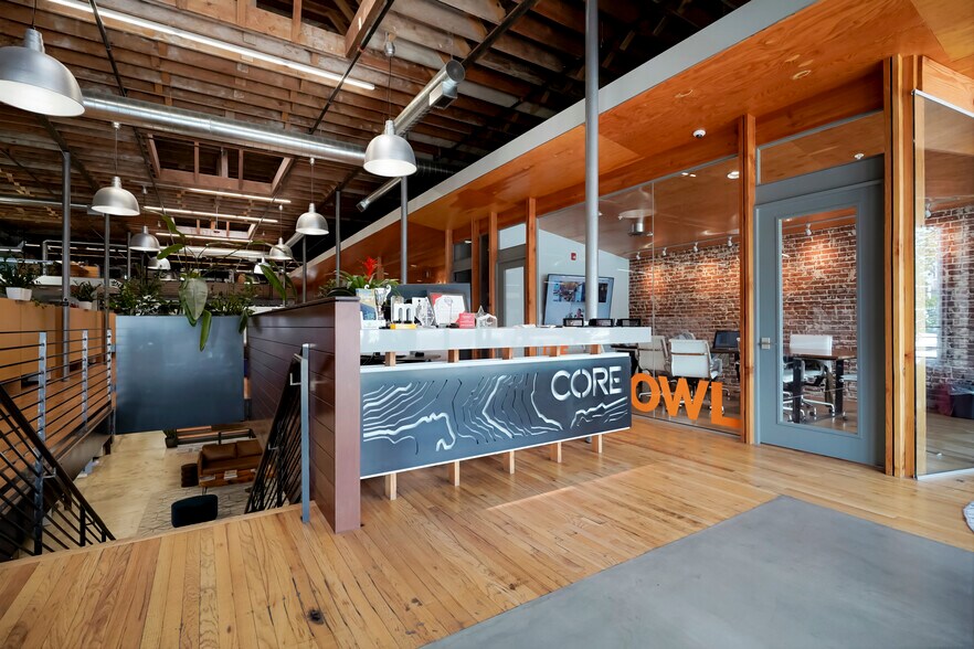 More Photos Of 3473 S Broadway, Englewood Storefront Retail Office For Lease