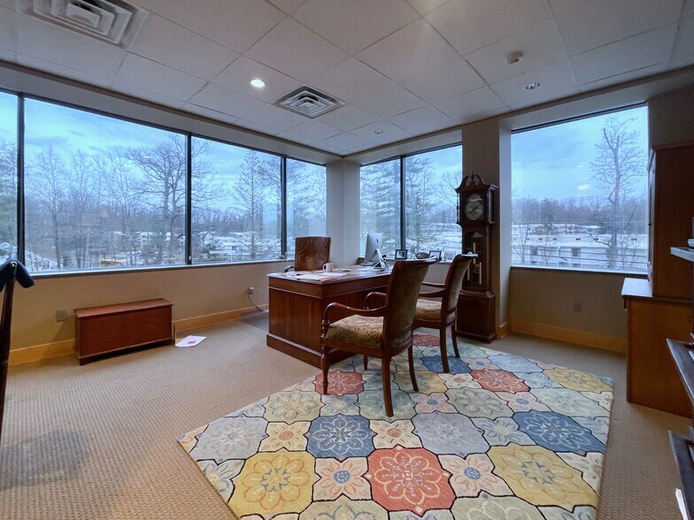 More Photos Of 90 Grove St, Ridgefield Medical For Sale