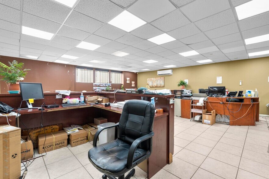 More Photos Of 417-433 Myrtle Ave, Bridgeport Manufacturing For Sale