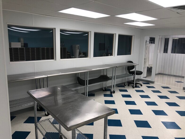 More Photos Of 1206 Quarrier St, Charleston Office For Lease