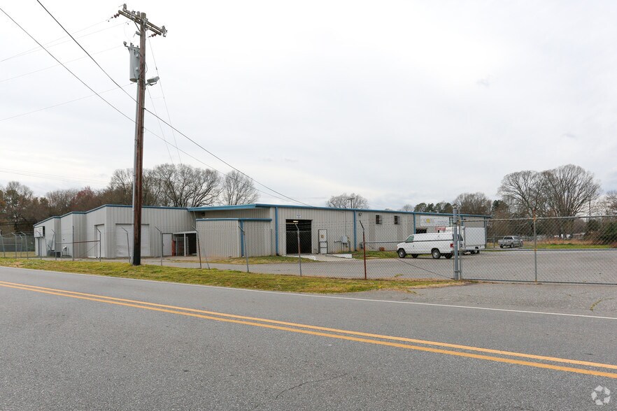 More Photos Of 5211 Union Rd., Gastonia Warehouse For Sale