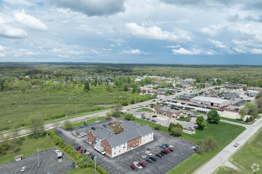 More Photos Of 215 W Garfield Rd, Aurora Storefront Retail Office For Lease