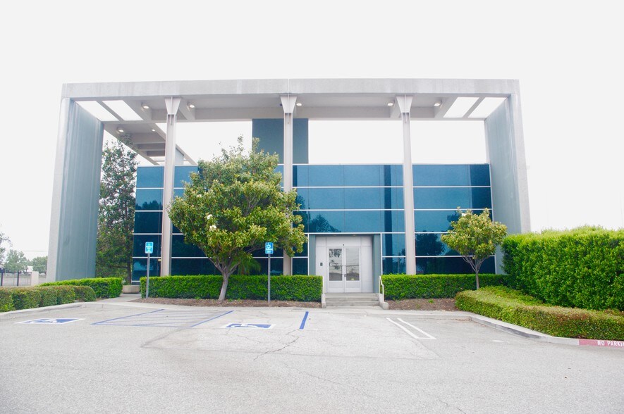 More Photos Of 9570 Santa Anita St, Rancho Cucamonga Warehouse For Lease